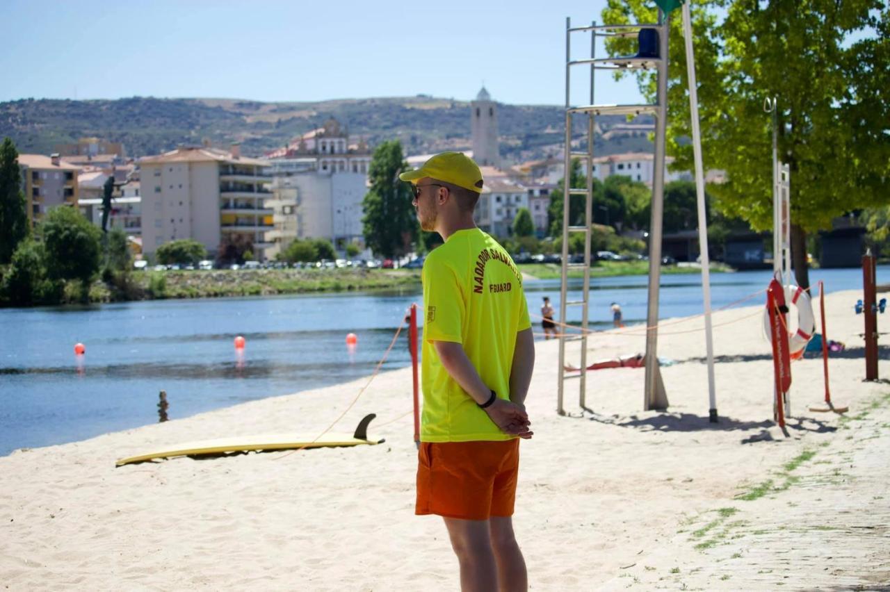 Apartamento Trav. Santa Luzia Μιραντέλα Εξωτερικό φωτογραφία