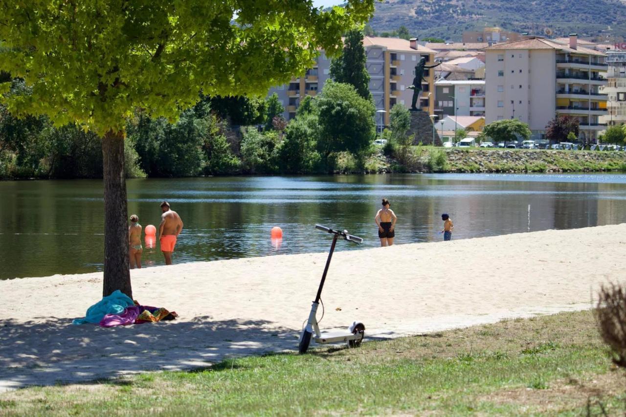 Apartamento Trav. Santa Luzia Μιραντέλα Εξωτερικό φωτογραφία